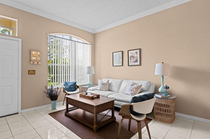 3 bedroom Single Family Residence at 656 Lake Wellington Drive, Monterey On The Lake, Wellington — photo 5