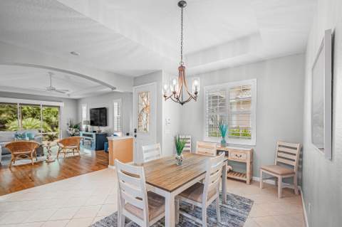 590 NW Red Pine Way, Jensen Beach FL - photo 12 of 43