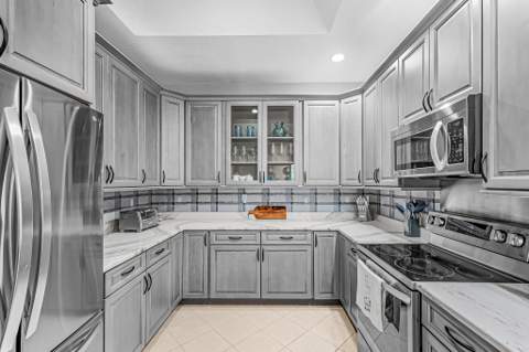 590 NW Red Pine Way, Jensen Beach FL - photo 15 of 43