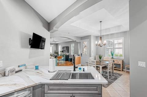 590 NW Red Pine Way, Jensen Beach FL - photo 17 of 43