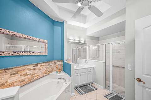 590 NW Red Pine Way, Jensen Beach FL - photo 22 of 43