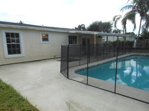 2829 Shawnee Road, West Palm Beach FL - photo 9 of 12