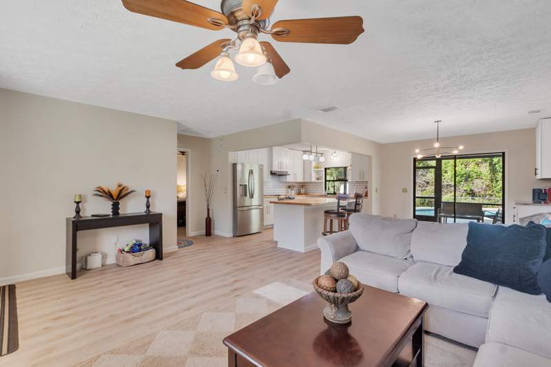 3 bedroom Single Family Residence at 5717 Birch Drive, Indian River Estates Unit 8, Fort Pierce — photo 4
