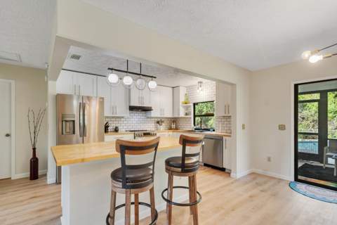 5717 Birch Drive, Fort Pierce FL - photo 8 of 30