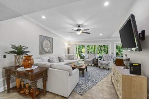 992 NW 83rd Drive, Coral Springs FL - photo 7 of 53