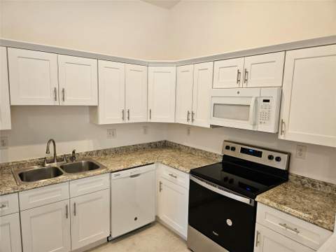 5845 Eagle Cay Circle, Coconut Creek FL - photo 15 of 43