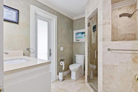 16686 Golfview Drive, Weston FL - photo 14 of 81