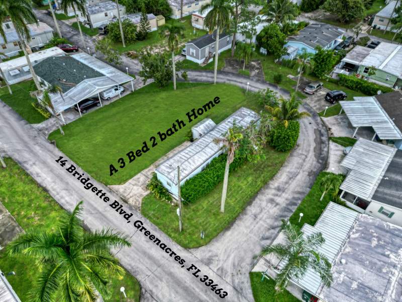 3 bedroom Mobile Home at 14 W Bridgette Boulevard #14, Lago Palma, Greenacres — photo 2