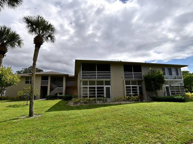 26 Lake Vista Trail #105, home for sale in St. Lucie County