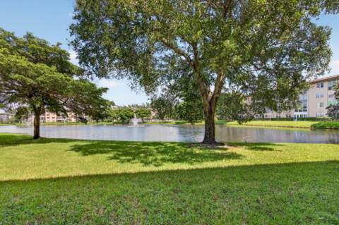 1804 Eleuthera Point #J1, Coconut Creek FL - photo 21 of 25