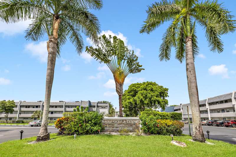 2 bedroom Condominium at 7797 Golf Cir Drive #J 110, Oriole Golf & Tennis Club Condo, Margate — photo 1