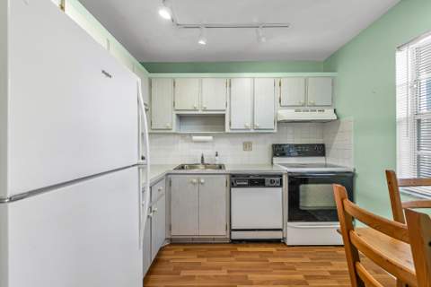 7797 Golf Cir Drive #J 110, Margate FL - photo 11 of 33