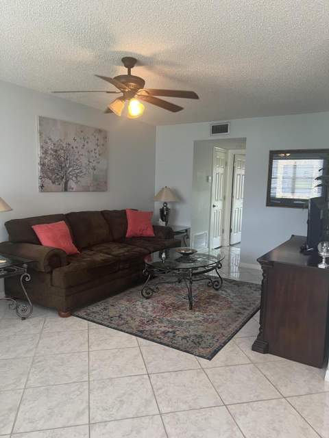 26 Lake Vista Trail #105, Port St. Lucie FL - photo 6 of 35