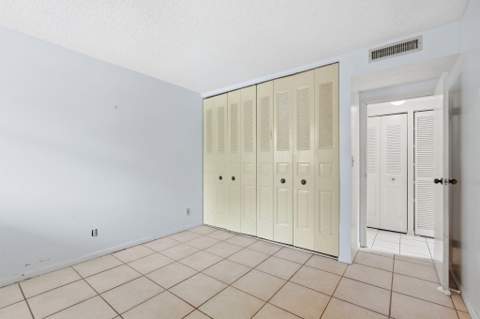 8425 Forest Hills Drive #205, Coral Springs FL - photo 14 of 35