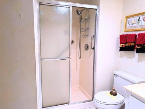 8410 Casa Del Lago #E, Boca Raton FL - photo 18 of 39