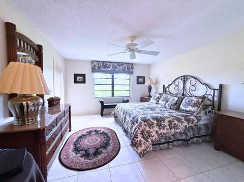8410 Casa Del Lago #E, Boca Raton FL - photo 19 of 39