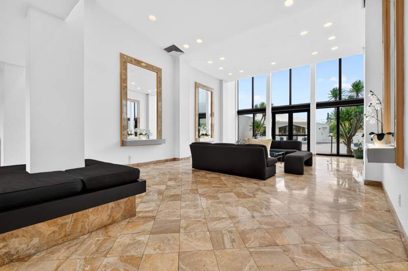 2 bedroom Condominium at 3590 S Ocean Boulevard #807, Mayfair House Condo, South Palm Beach — photo 5
