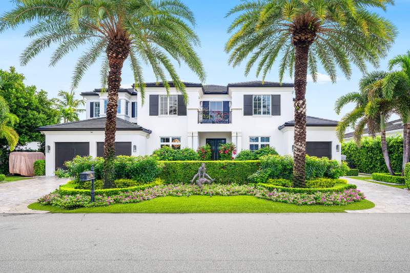 5 bedroom Single Family Residence at 2296 Acorn Palm Road, Royal Palm Yacht & Country Club, Boca Raton — photo 4