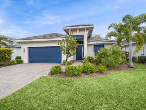 12615 SW Sunrise Lake Terrace, Port St. Lucie FL - photo 8 of 134