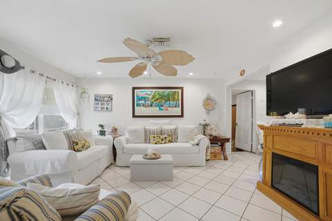 4269 SW 50th Street, Dania Beach FL - photo 21 of 33