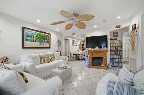 4269 SW 50th Street, Dania Beach FL - photo 23 of 33