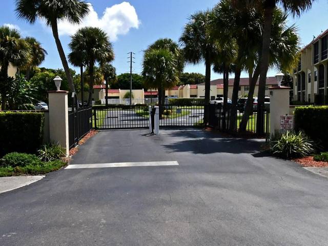 2050 OLEANDER Avenue #2-106