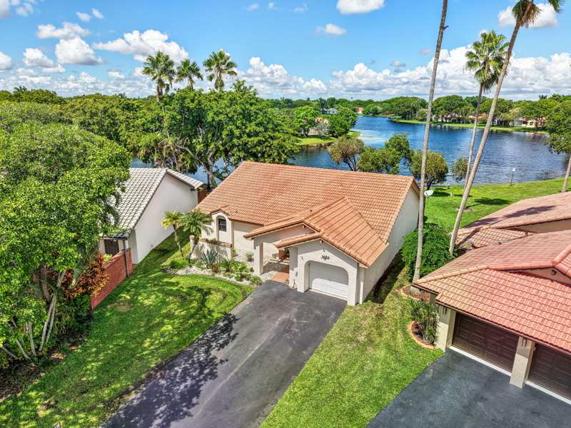 2 bedroom Single Family Residence at 2067 Montpeliar, Country Isles Patio Homes, Weston — photo 1
