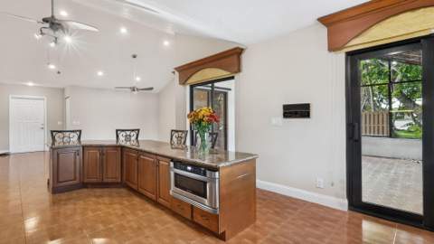2067 Montpeliar, Weston FL - photo 10 of 39