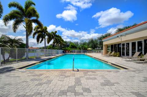 8285 Via Di Veneto, Boca Raton FL - photo 21 of 38