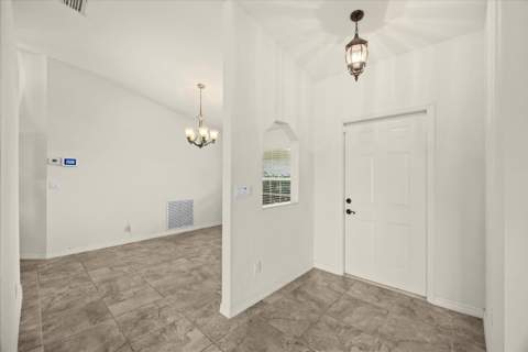5835 W Dooley Circle, Port St. Lucie FL - photo 9 of 43