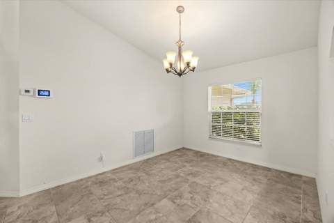 5835 W Dooley Circle, Port St. Lucie FL - photo 10 of 43