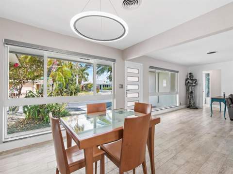 300 SE 10th Street, Pompano Beach FL - photo 11 of 42