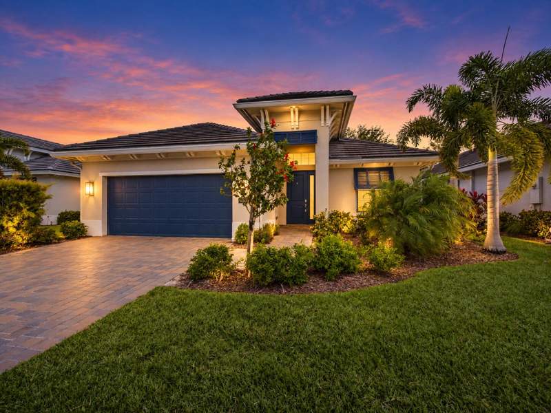 3 bedroom Single Family Residence at 12615 SW Sunrise Lake Terrace, Lakepark At Tradition Plat 3, Port St. Lucie — photo 3