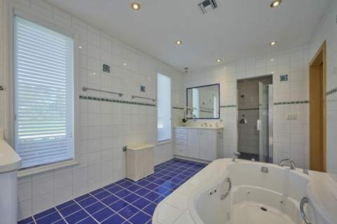 9409 Bunting Lane, Fort Pierce FL - photo 17 of 48