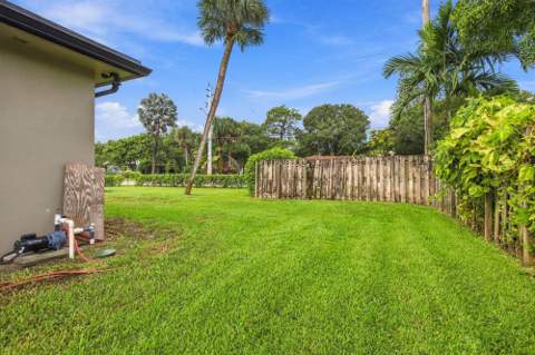 1451 SW 13th Court, Fort Lauderdale FL - photo 9 of 32