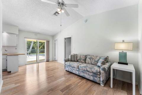 128 Sandpiper Avenue, Royal Palm Beach FL - photo 7 of 35