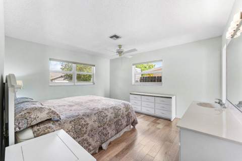 128 Sandpiper Avenue, Royal Palm Beach FL - photo 18 of 35