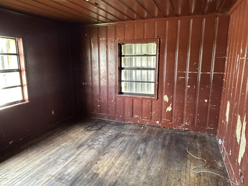 3 bedroom Single Family Residence at 190 SW 6th Avenue, Roadman & Hardys, South Bay — photo 5