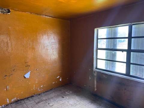 190 SW 6th Avenue, South Bay FL - photo 6 of 10