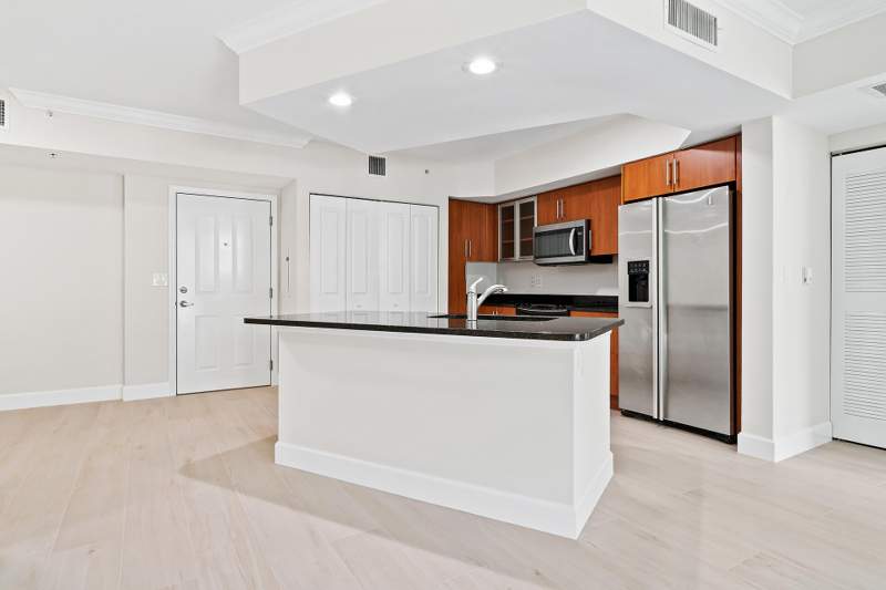 2 bedroom Condominium at 600 S Dixie Highway #636, Prado Condominium, West Palm Beach — photo 4