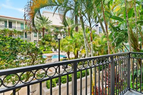 600 S Dixie Highway #636, West Palm Beach FL - photo 12 of 31