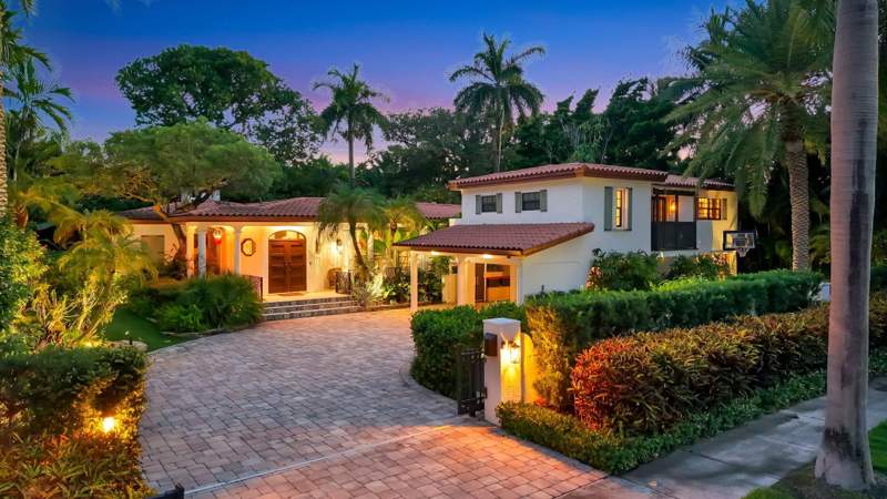 3 bedroom Single Family Residence at 2616 Acacia Court, Idlewyld, Fort Lauderdale — photo 2