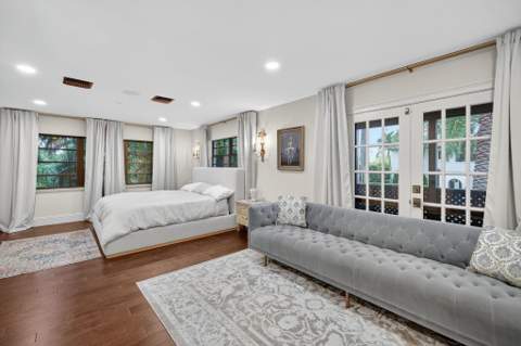 2616 Acacia Court, Fort Lauderdale FL - photo 8 of 77