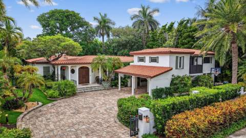 2616 Acacia Court, Fort Lauderdale FL - photo 9 of 77
