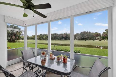 575 Oaks Lane #102, Pompano Beach FL - photo 18 of 40