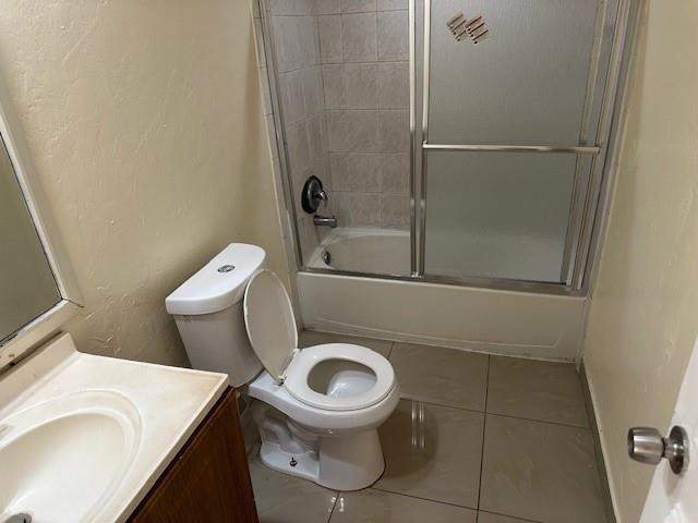 3 bedroom Single Family Residence at 7807 W Kimberly Boulevard, Lauderdale North Park Sec 4, North Lauderdale — photo 3