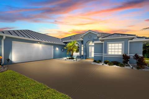 2891 SE Buccaneer Circle, pool for sale in Port St. Lucie