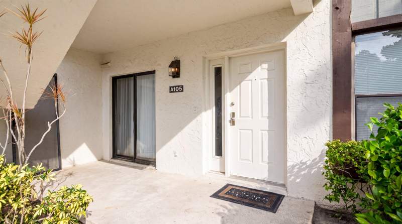 3 bedroom Condominium at 13329 Polo Club Road #105, La Quinta Condo, Wellington — photo 3