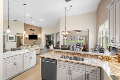 7208 Ashford Lane, Boynton Beach FL - photo 9 of 82