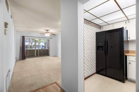 2525 W Golf Boulevard #119, Pompano Beach FL - photo 8 of 41